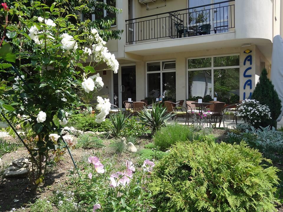 Family Нouse -Нotel Asai Ravda Luaran gambar